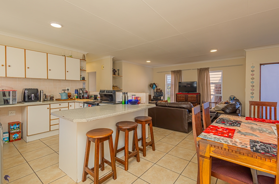 4 Bedroom Property for Sale in Country Club Western Cape